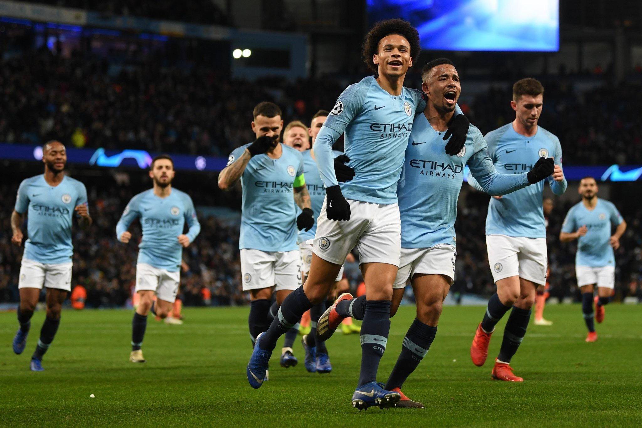 练和比赛时 练和比赛时